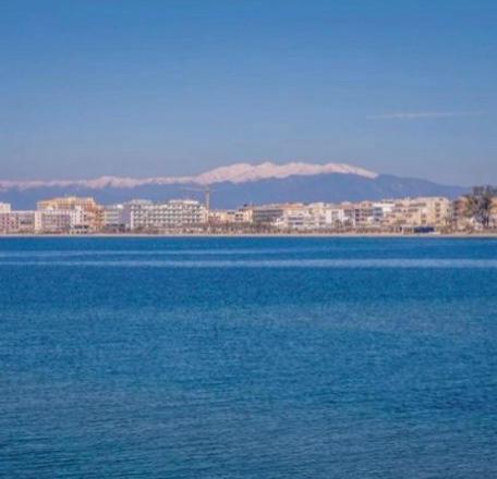 Apartamento 100M De La Playa Διαμέρισμα Ρόζες Εξωτερικό φωτογραφία
